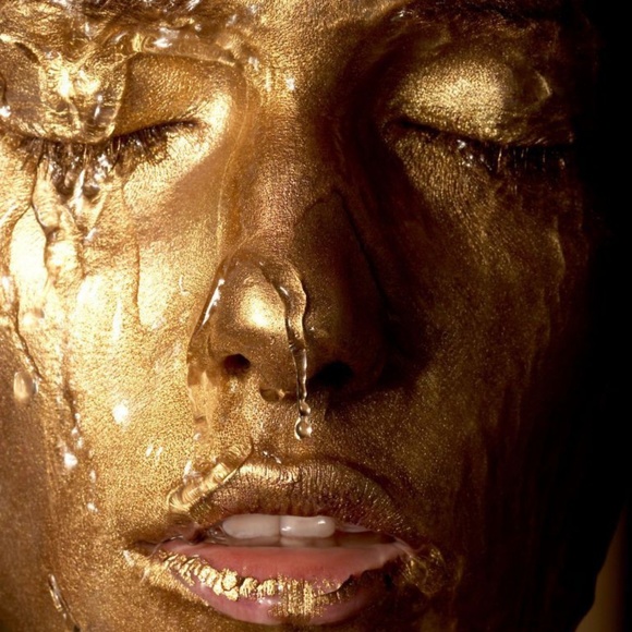 ESTATE🦋SALE. Unique Designer Necklace - Picture 4 of 7